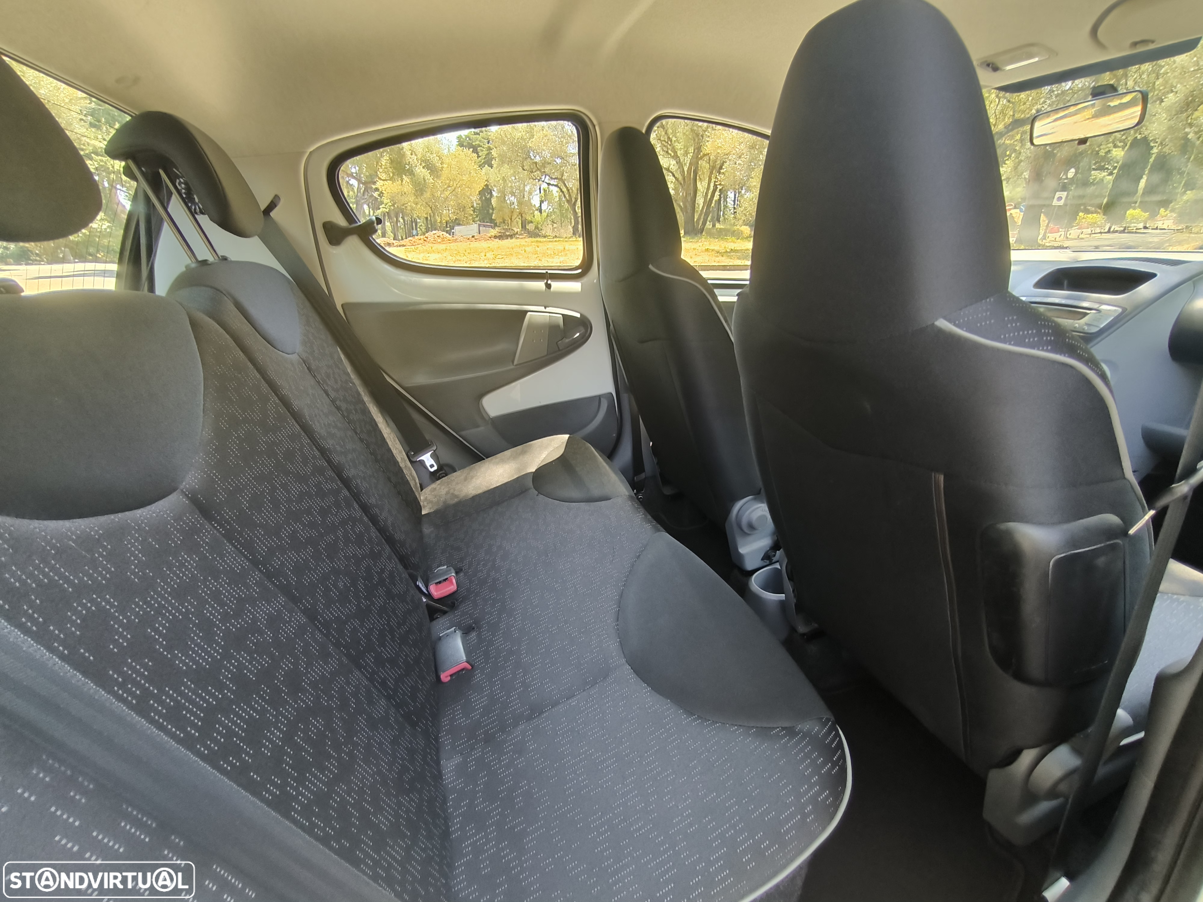 Peugeot 107 1.0 Active - 13