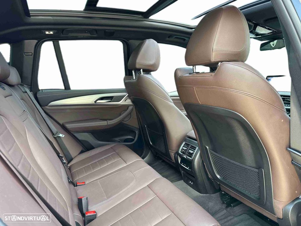 BMW X3 — fotografia 12