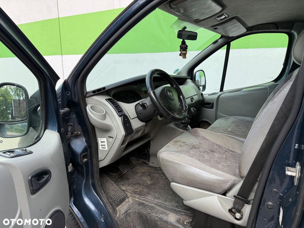 Opel VIVARO - 15