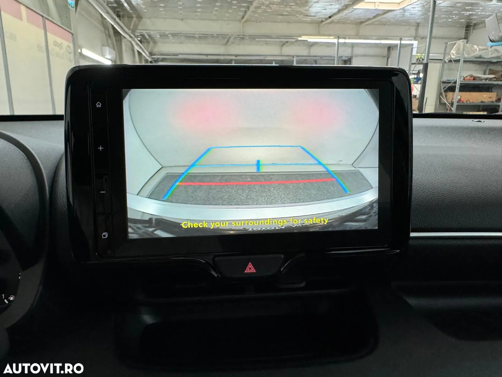 Toyota Yaris - 18
