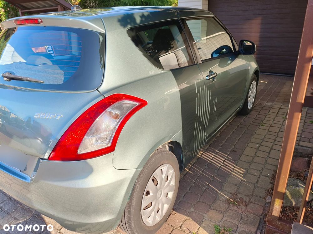 Suzuki Swift 1.2 - 3
