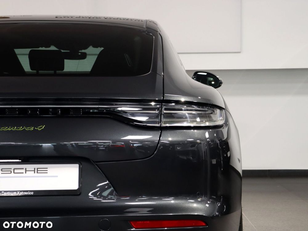 Porsche Panamera 4 E-Hybrid GPF - 10