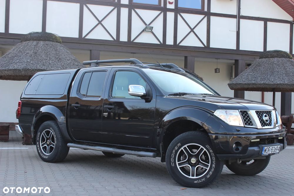 Nissan Navara 2.5 D Platinum - 24