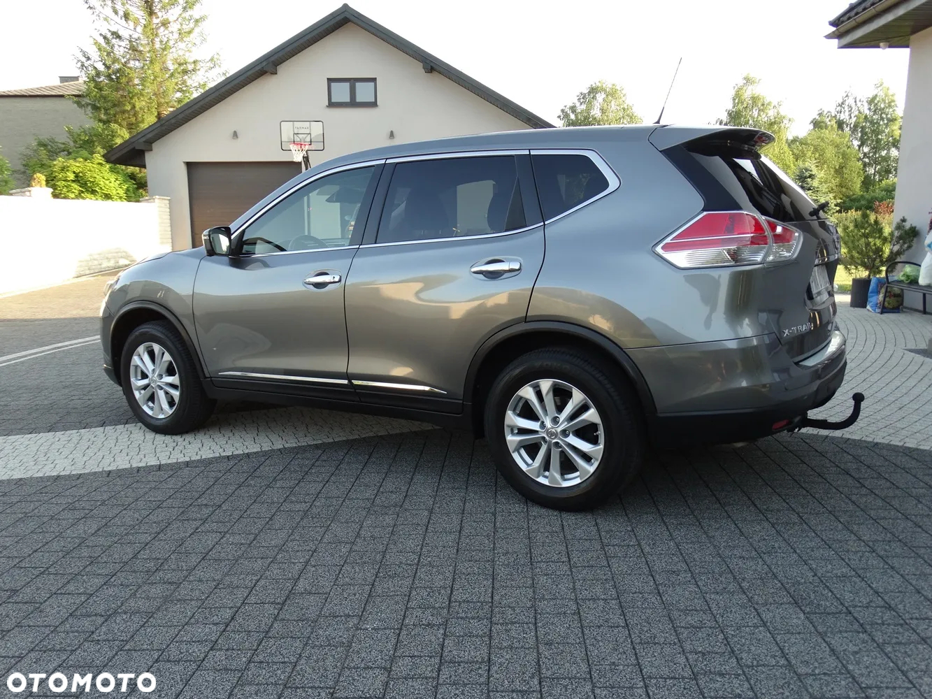 Nissan X-Trail 1.6 dCi ALL-MODE 4x4i N-Connecta - 4