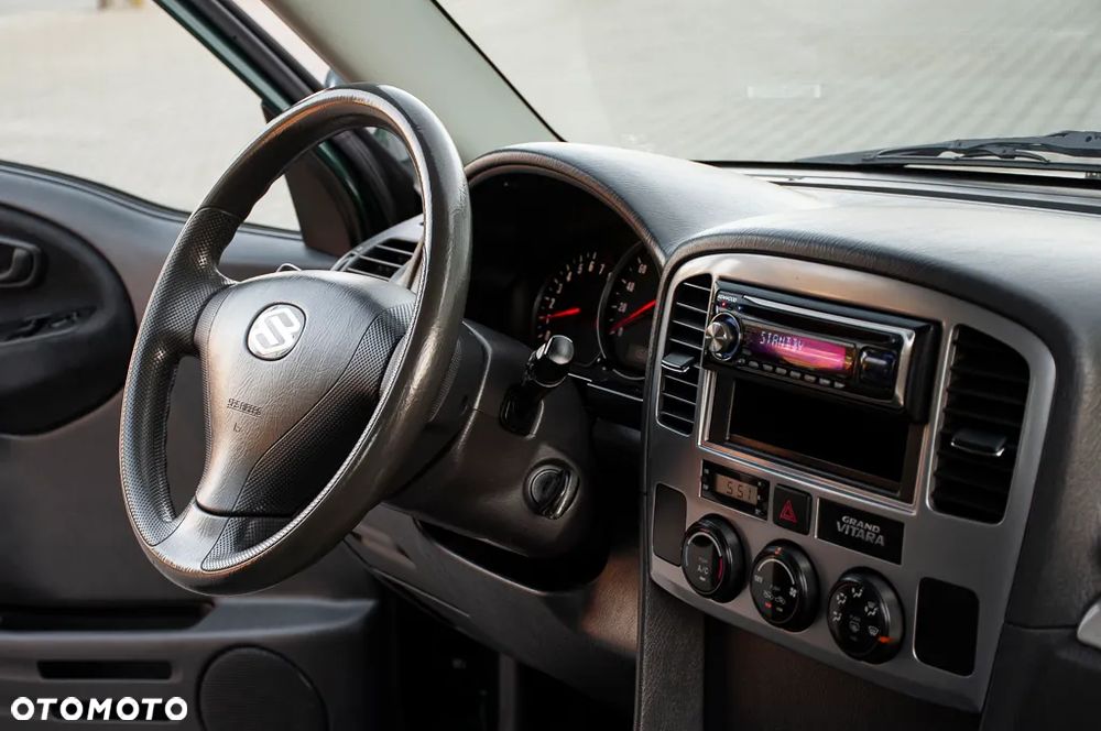 Suzuki Grand Vitara 1.6 Comfort Style - 7