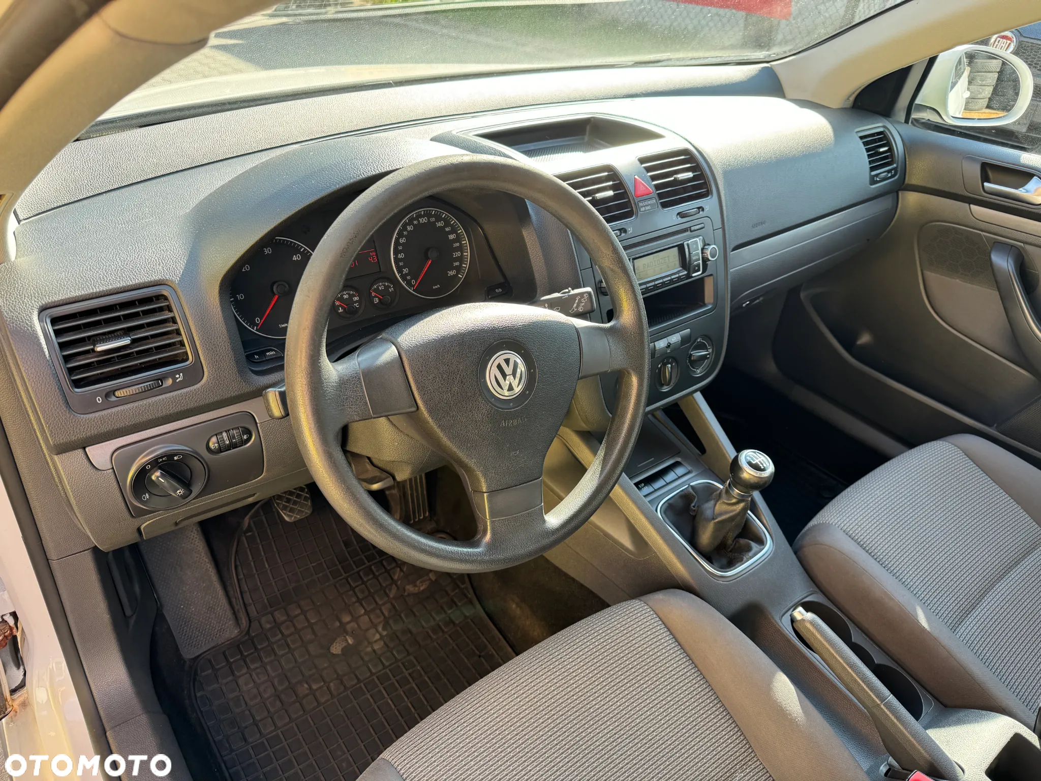 Volkswagen Golf V 1.9 TDI 4Mot Comfortline - 9
