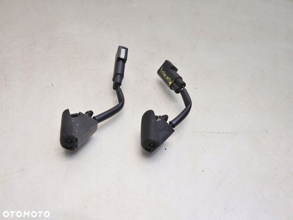 DYSZA SPRYSKIWACZA MASKI FORD MONDEO MK4 XS4117666A - 2