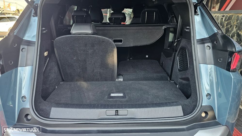Peugeot 5008 1.2 Hybrid Allure e-DCS6 - 22