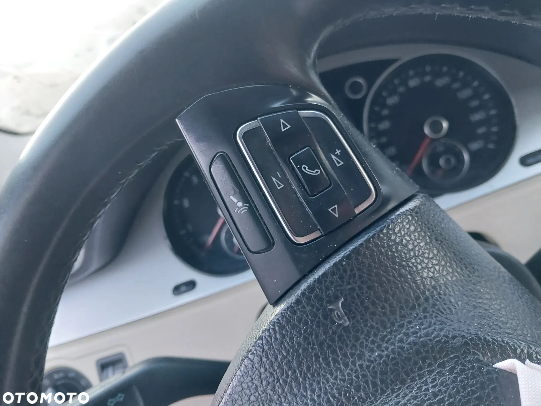 Volkswagen Passat CC Coupe silnik 2.0 TFSI Turbo 210KM 211KM skrzynia biegów DSG automat klapa drzwi błotnik lusterko podszybie podsufitka czarna fotele skóra alufelgi alternator tempomat CAŁY NA CZĘŚCI - 25