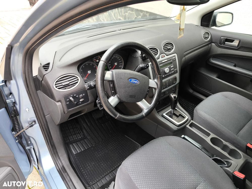 Ford Focus - 9