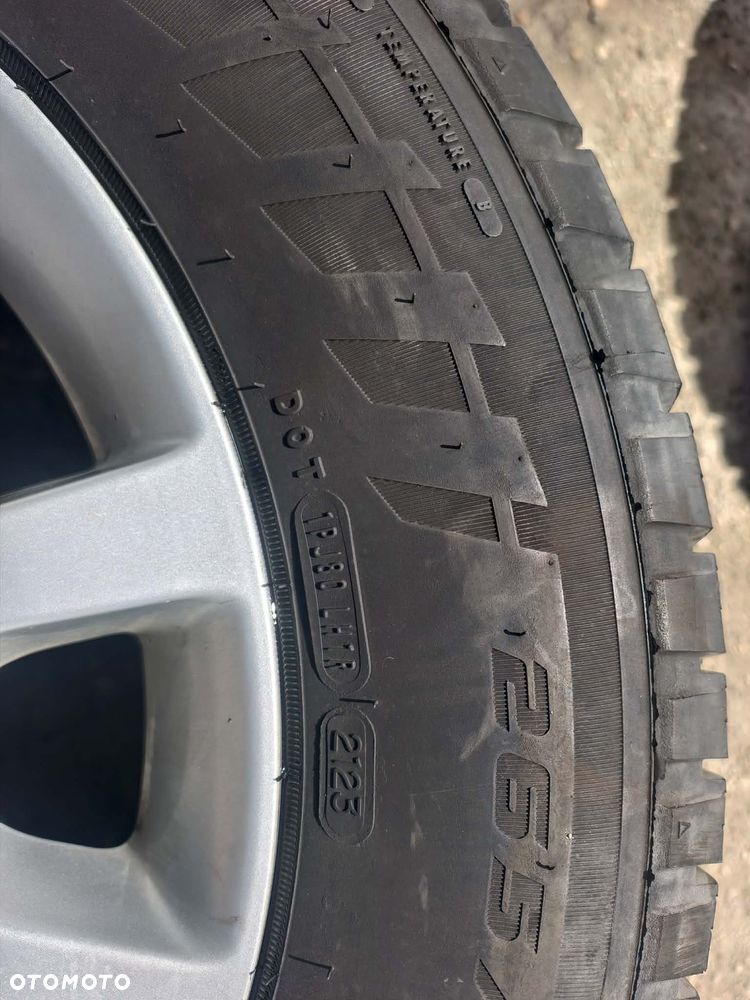 Felgi z oponami Dodge Durango Jeep 5x127 - 7