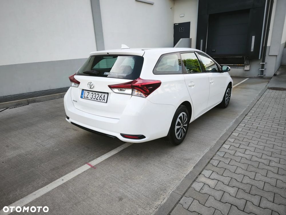 Toyota Auris 1.6 Comfort - 13