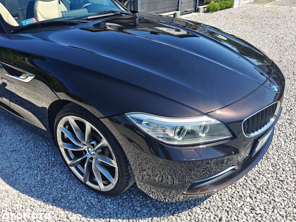 BMW Z4 sDrive28i - 9
