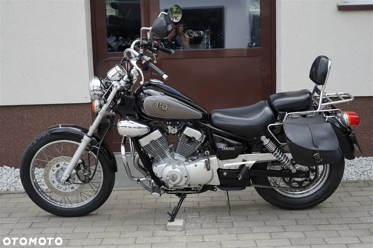 Yamaha XV - 17