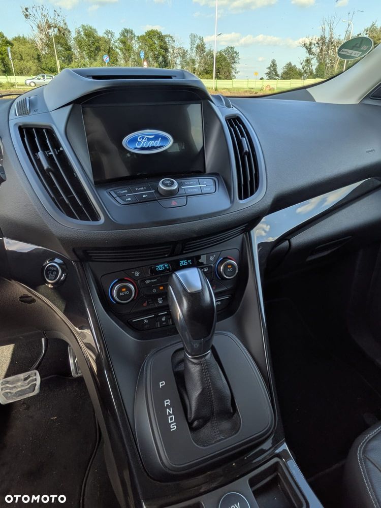 Ford Kuga 1.5 EcoBoost 4x4 Titanium - 23