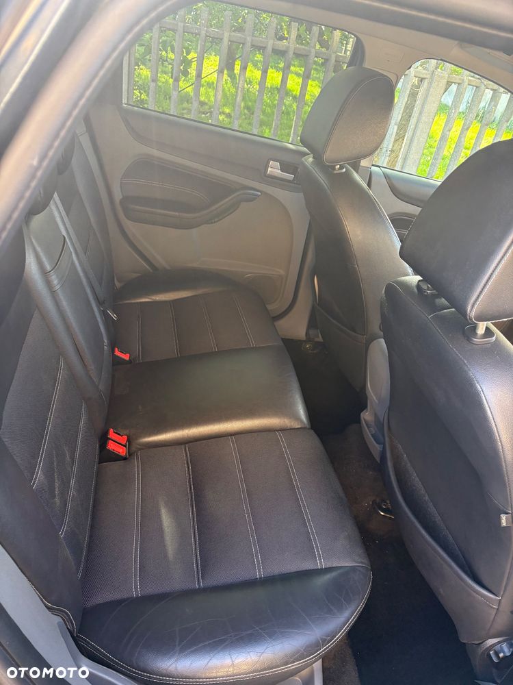 Ford Focus - 20