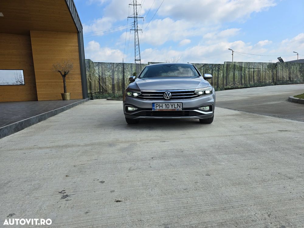 Volkswagen Passat Alltrack 2.0 TDI DSG 4Motion - 6