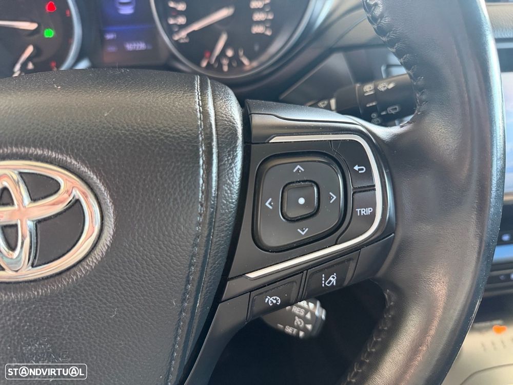 Toyota Avensis SW - 15