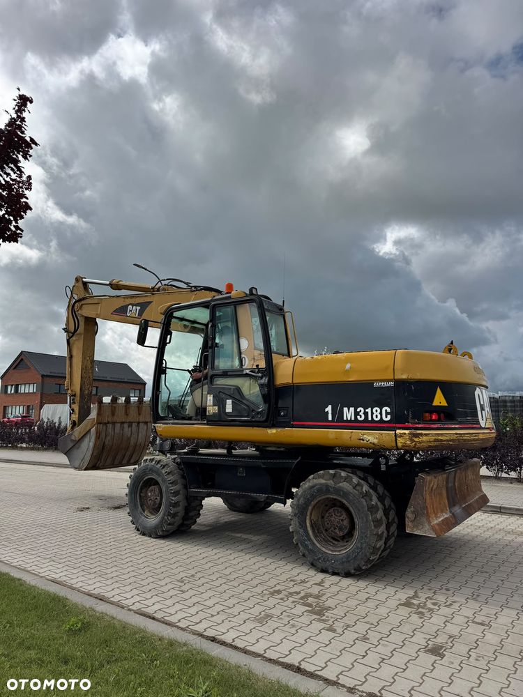 Caterpillar 318C - 1