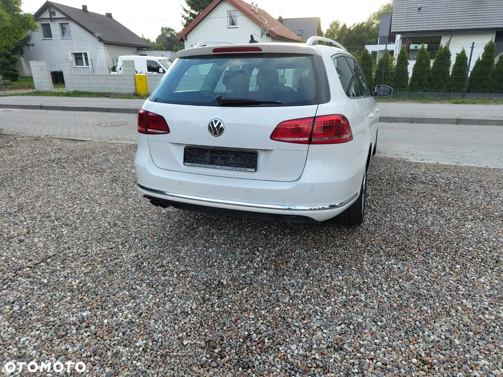 Volkswagen Passat - 20
