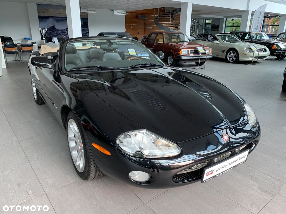 Jaguar XK8 - 4