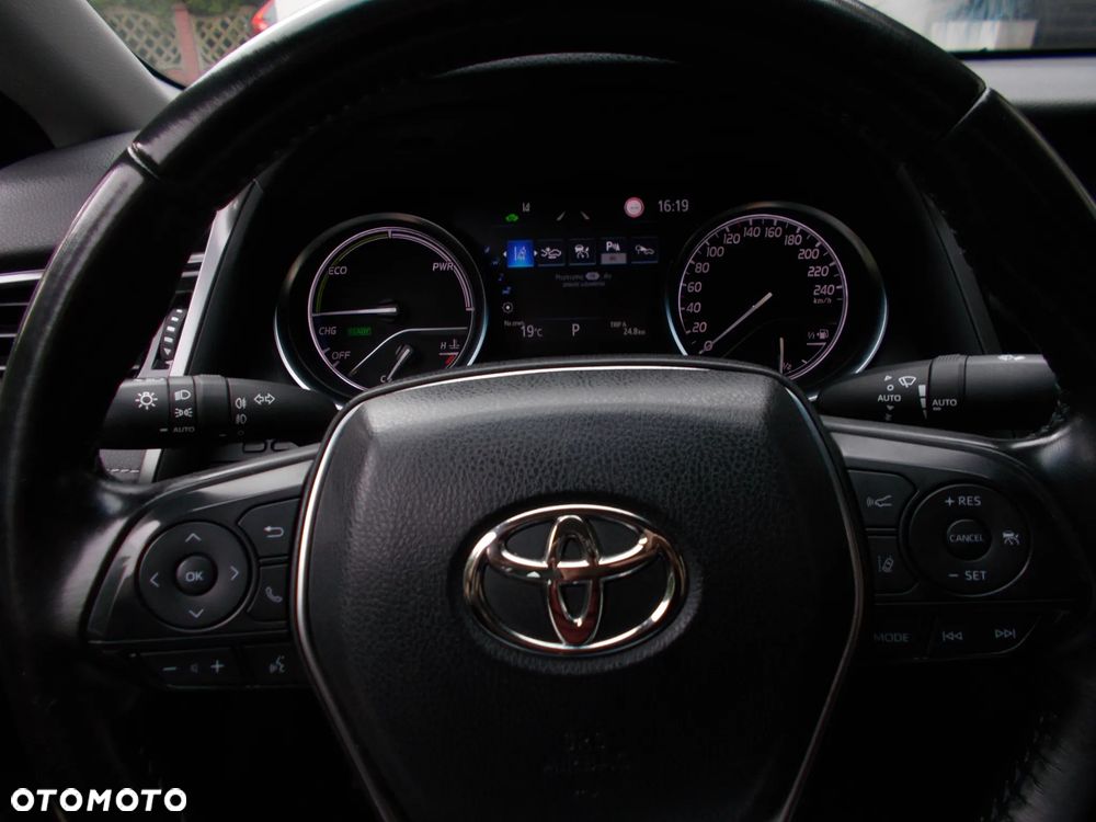 Toyota Camry 2.5 Hybrid Prestige CVT - 6