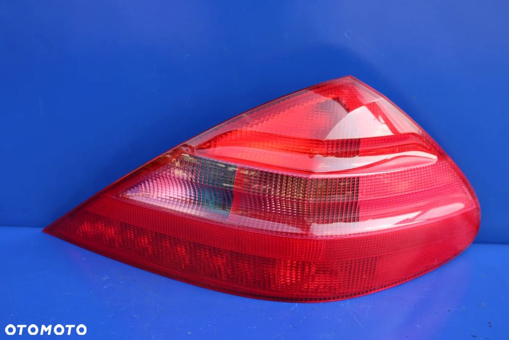 Lampa tylna lewa prawa tył lewy A2308200164 tył prawy A2308200264 OE Mercedes SL R230 W230 - 15