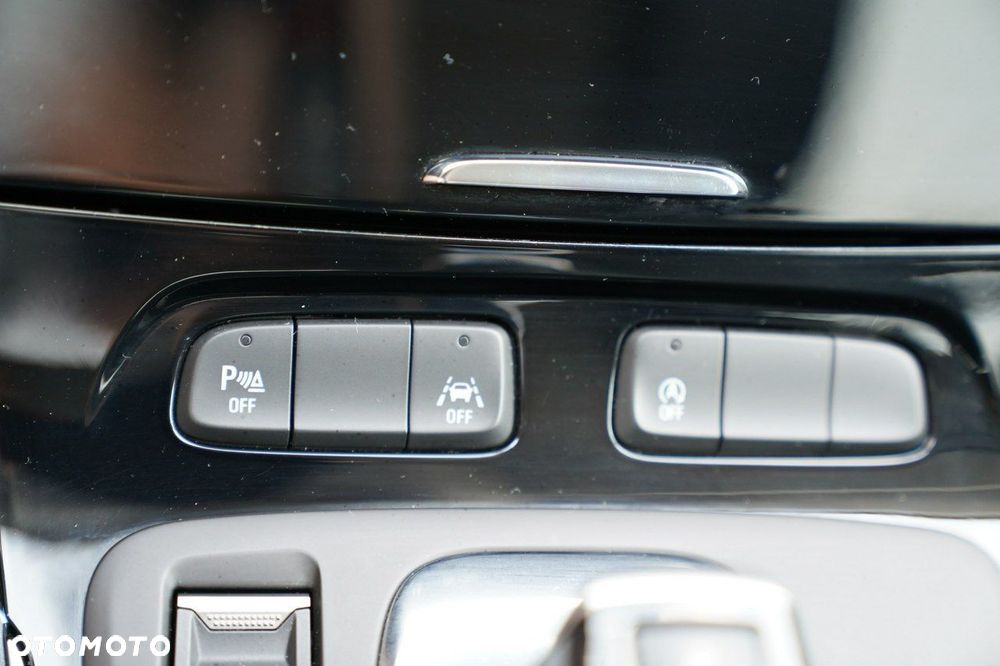 Opel Grandland X - 24