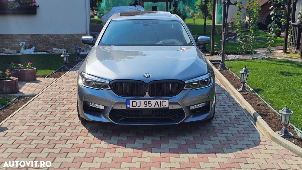BMW Seria 5 530d xDrive AT - 4