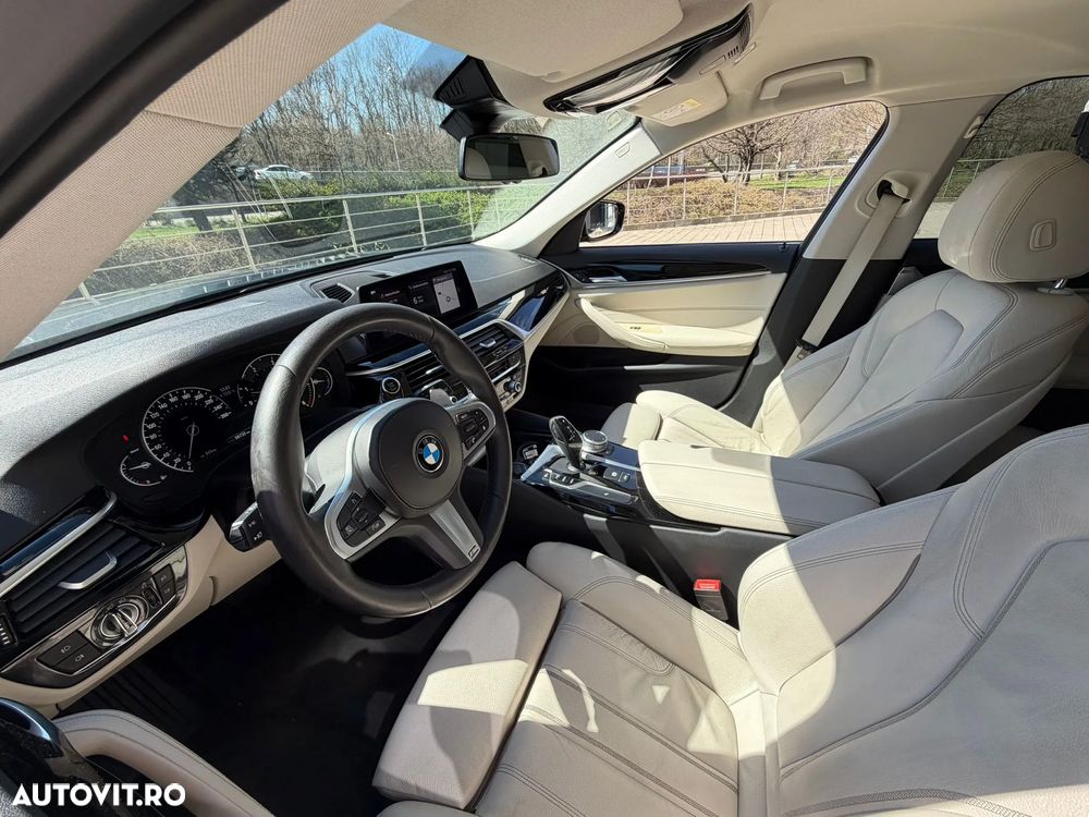 BMW Seria 5 530d xDrive AT - 19