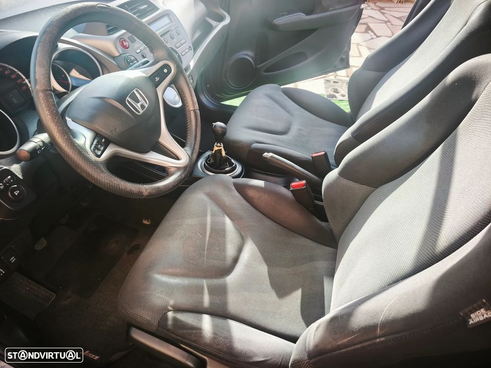 Honda Jazz 1.4 i-VTEC Exclusive - 16