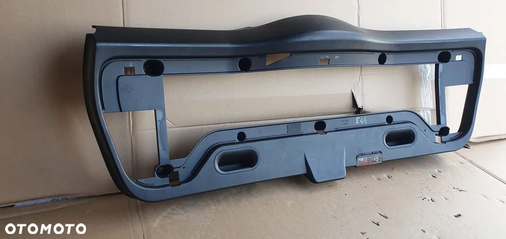 Osłona tapicerka klapy bagażnika BMW 3 E46 Kombi 8218783 - 4
