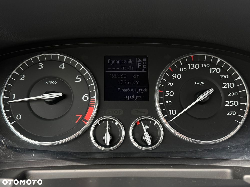 Renault Laguna 2.0 TCe 170 Initiale - 12