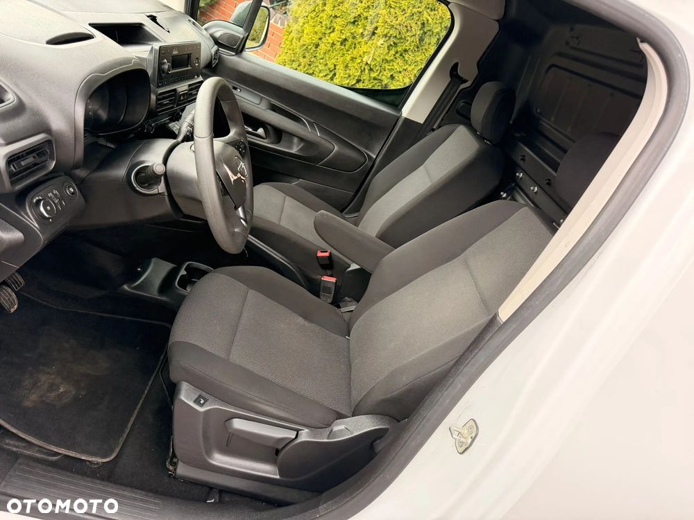 Opel Combo - 17