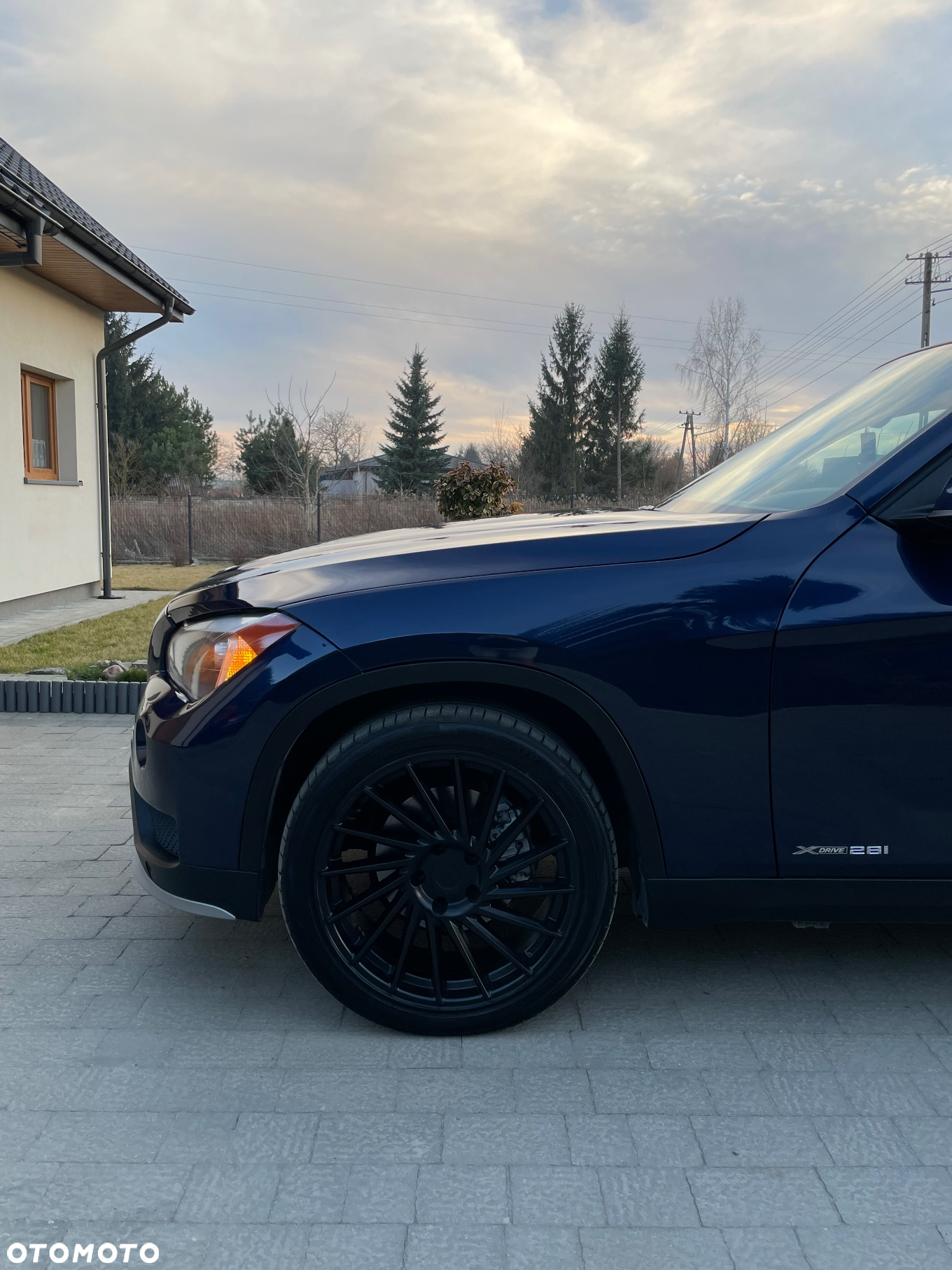 BMW X1 xDrive28i Sport Line - 3