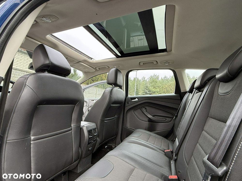 Ford Kuga 2.0 TDCi 4WD Titanium - 25