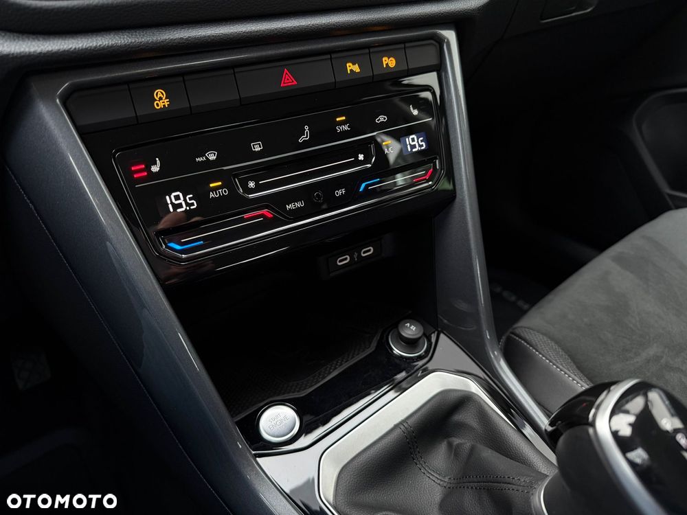 Volkswagen T-Roc 1.5 TSI Style DSG - 23