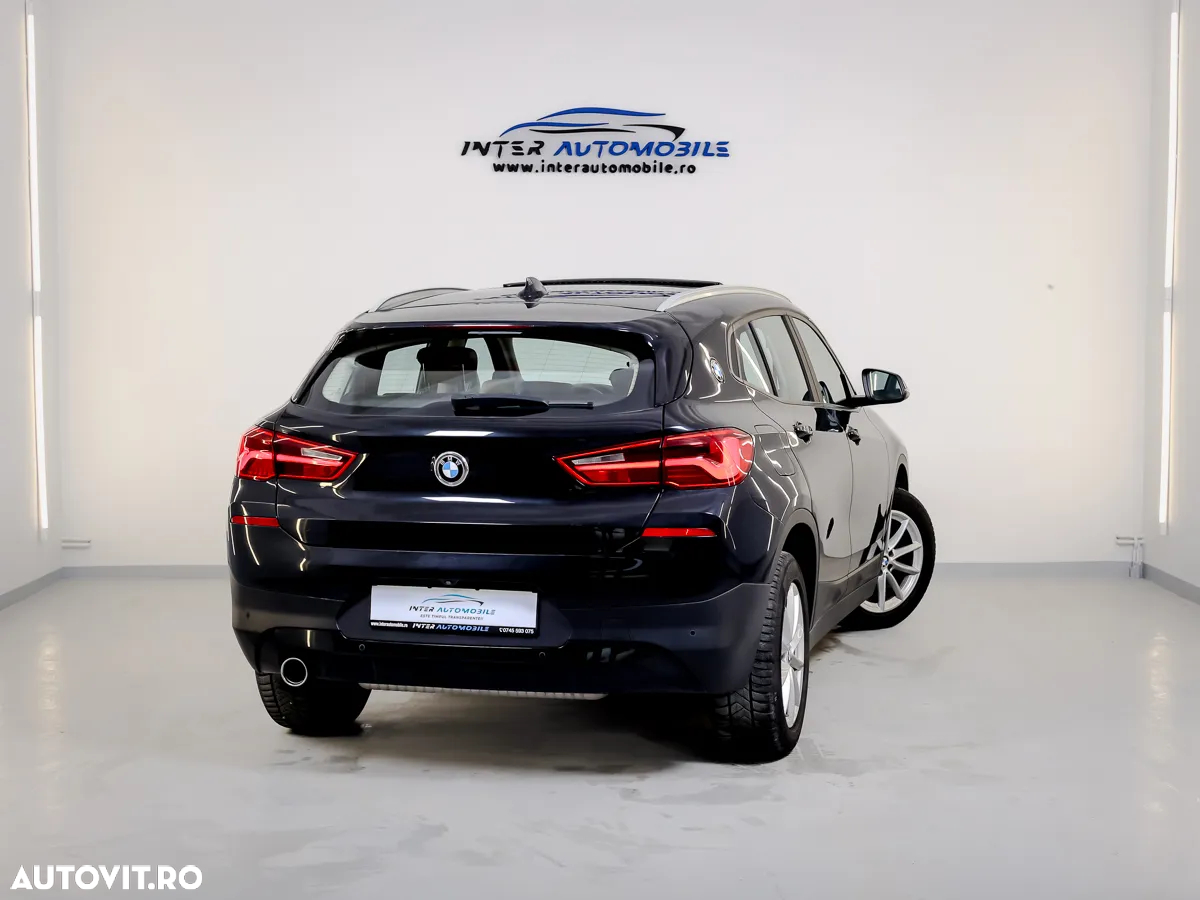 BMW X2 sDrive18i Edition Goldplay - 12
