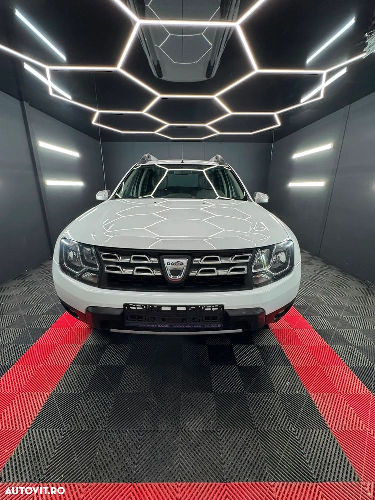Dacia Duster dCi 110 FAP 4x2 Prestige - 8