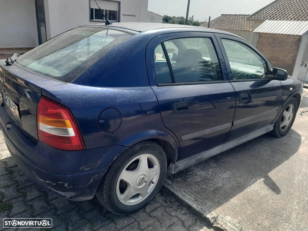 Opel Astra - 2