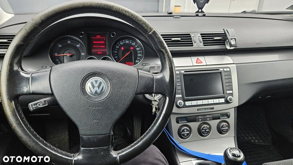 Volkswagen Passat 2.0 TDI DPF Comfortline - 6