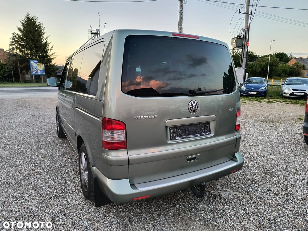 Volkswagen Multivan - 4