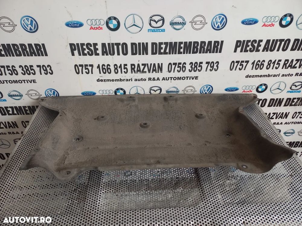 Scut Spate Compresor Perne Aer Audi A8 4H D4 An 2010-2011-2012-2013-2014-2015-2016-2017 Dezmembrez - 4