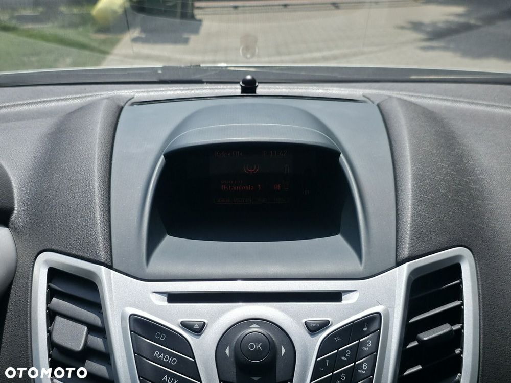 Ford Fiesta - 13