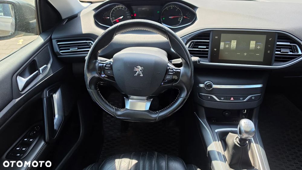 Peugeot 308 BlueHDi FAP 150 Stop & Start Allure - 8