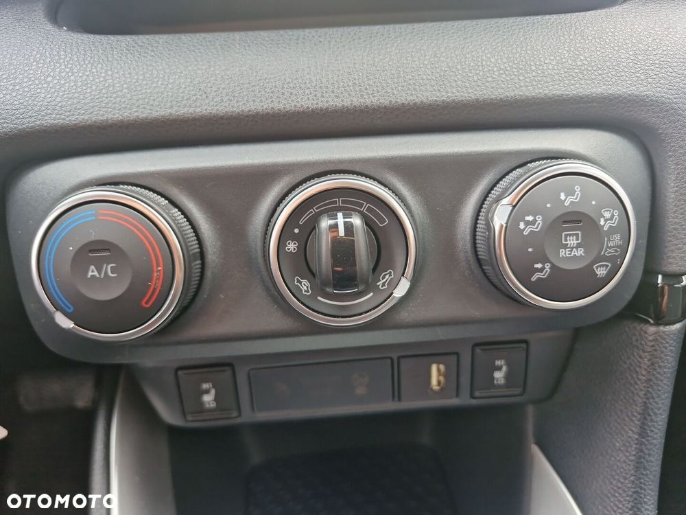 Toyota Yaris 1.5 Comfort CVT - 25