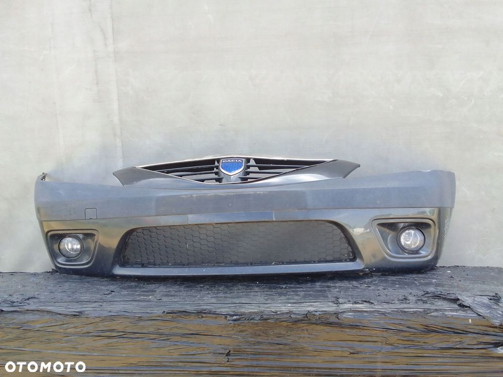 Zderzak Przód Dacia Logan - 2