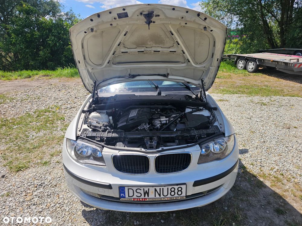 BMW Seria 1 116i - 15