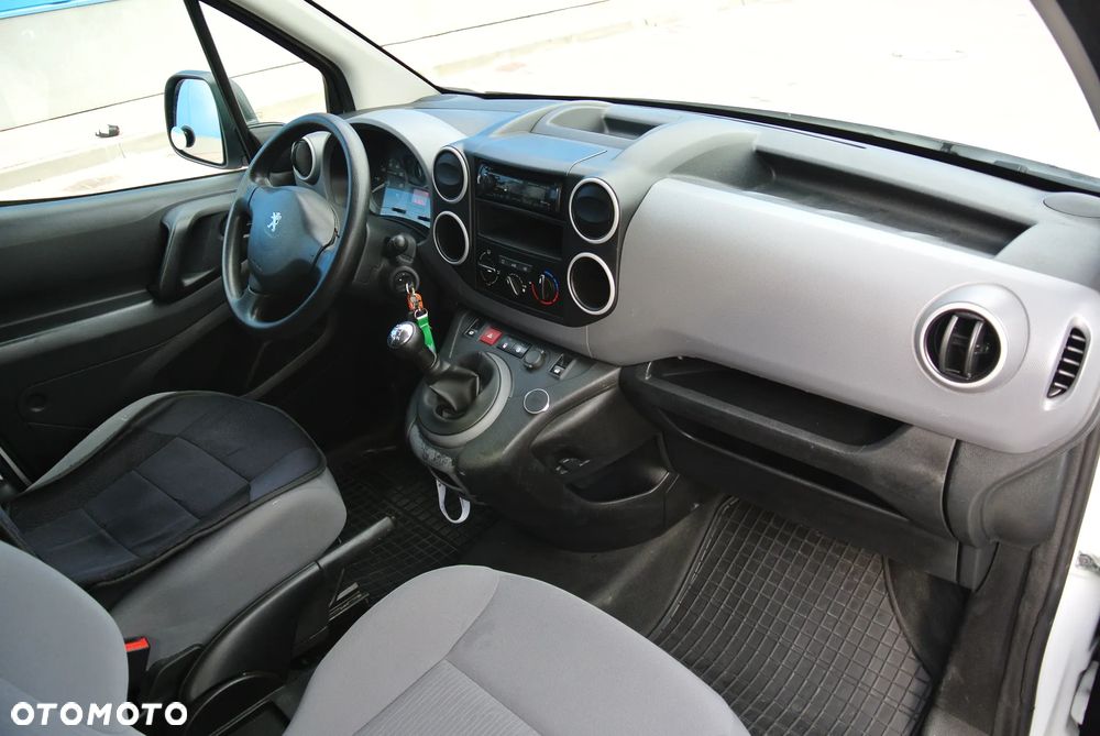 Peugeot PARTNER - 12
