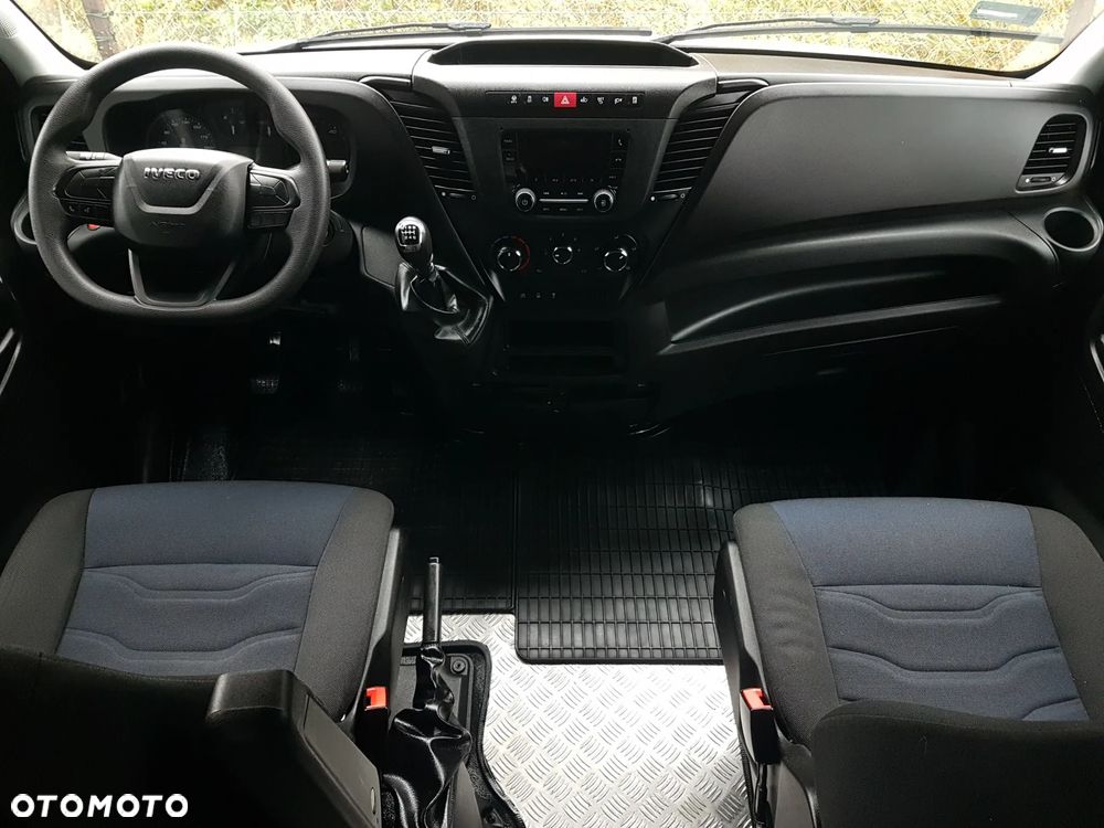 Iveco DAILY KONTENER NISKOPODŁOGOWY 4,43x2,24x2,43 SKLEP FOODTRUCK BAR KLIMA KONIOWÓZ KAMPER - 20